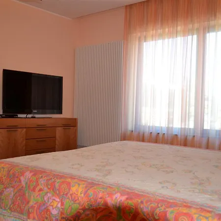Vila Monte Carlo 마마이아